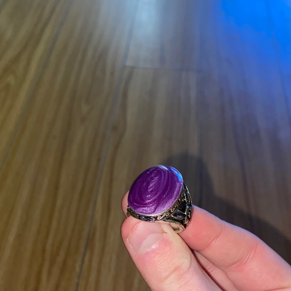 Jewelry - Purple Stone Silver Ring